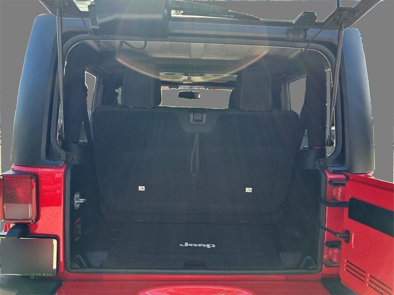 2016 Jeep Wrangler Sahara 4WD