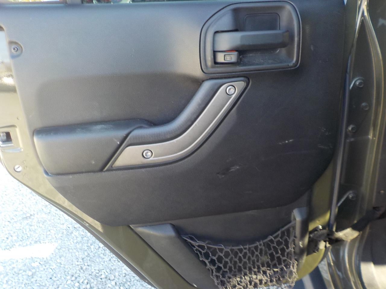 2016 Jeep Wrangler Unlimited Sport 4WD Black Bear