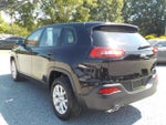 2017 Jeep Cherokee Sport FWD