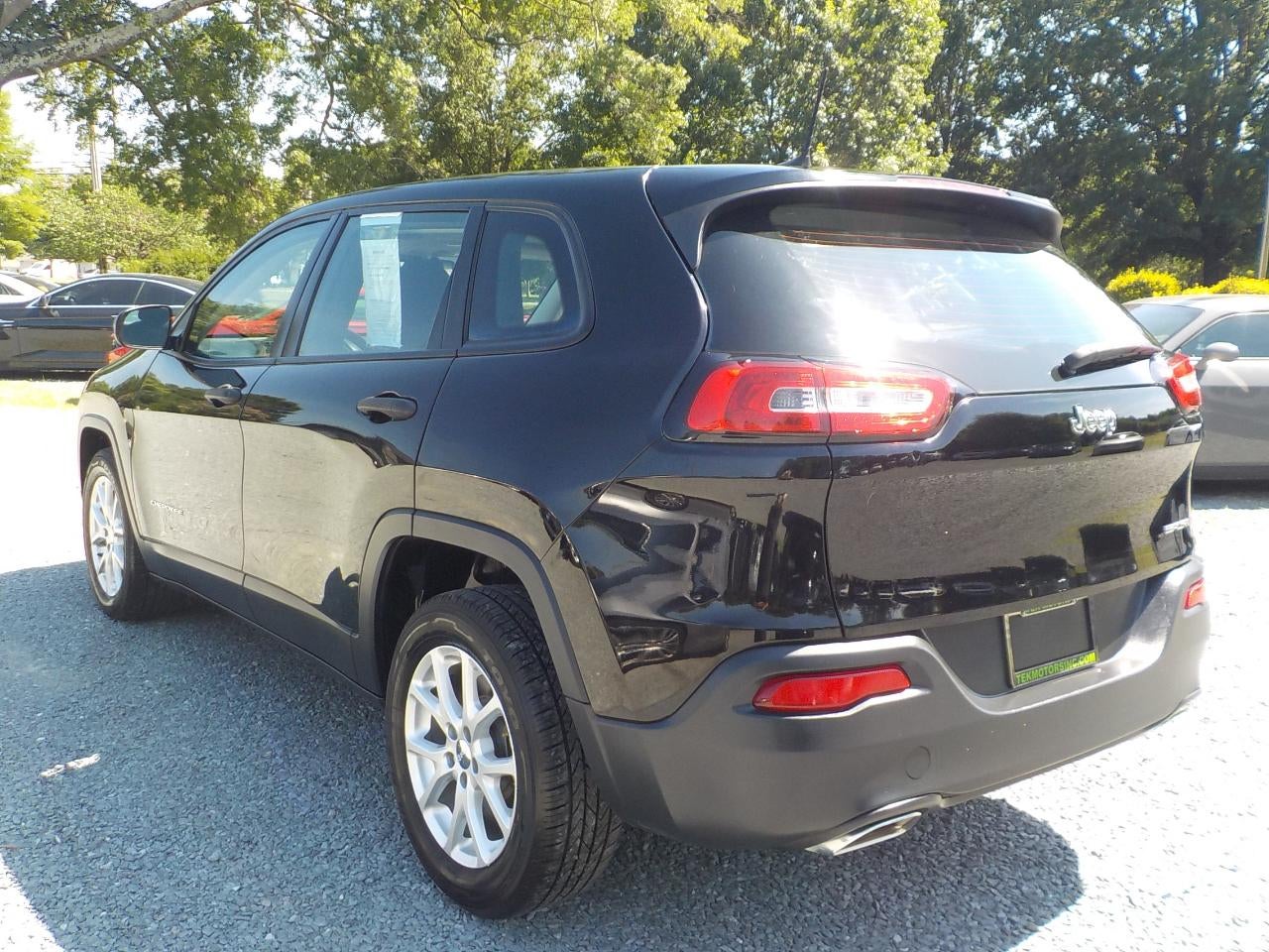 2017 Jeep Cherokee Sport FWD