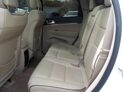 2015 Jeep Grand Cherokee Overland 4D SUV RWD