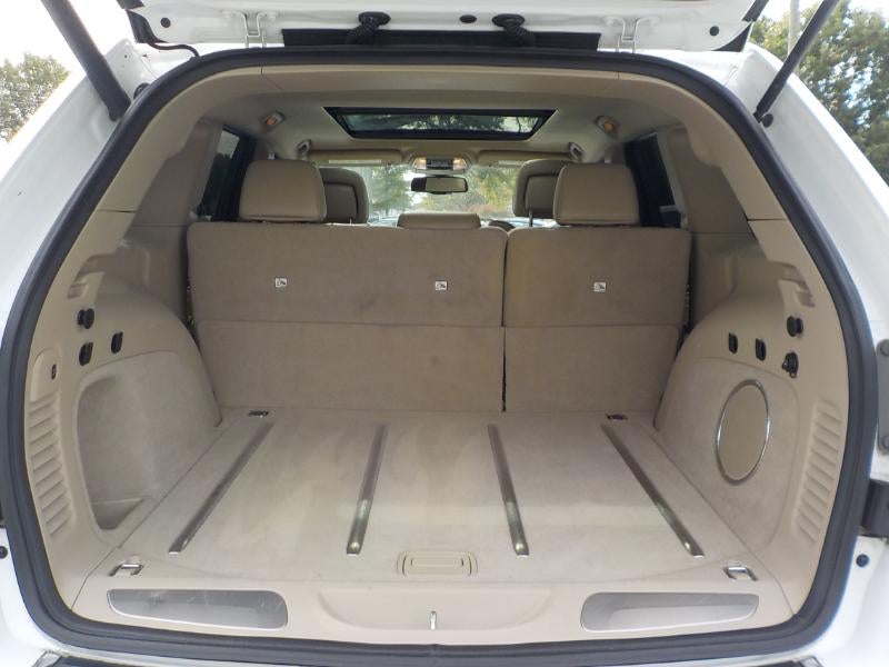 2015 Jeep Grand Cherokee Overland 4D SUV RWD