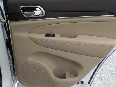 2015 Jeep Grand Cherokee Overland 4D SUV RWD