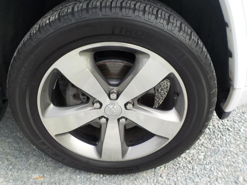 2015 Jeep Grand Cherokee Overland 4D SUV RWD