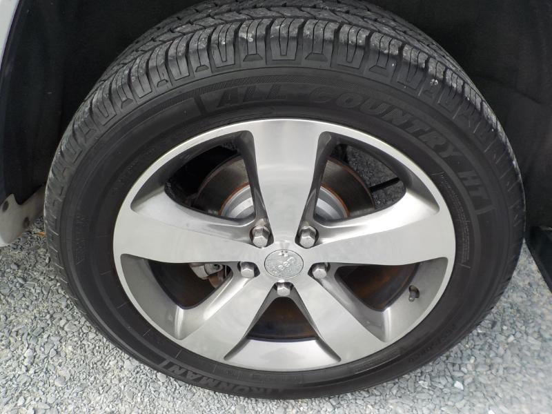 2015 Jeep Grand Cherokee Overland 4D SUV RWD