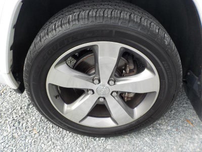 2015 Jeep Grand Cherokee Overland 4D SUV RWD