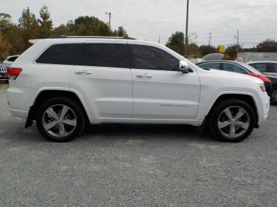 2015 Jeep Grand Cherokee Overland 4D SUV RWD