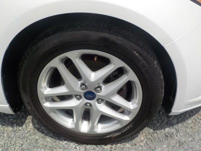 2016 Ford Fusion SE FWD