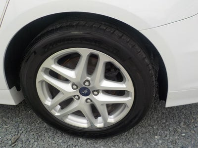 2016 Ford Fusion SE FWD