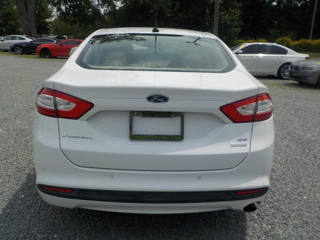 2016 Ford Fusion SE FWD