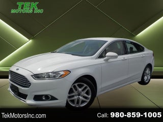 2016 Ford Fusion SE FWD