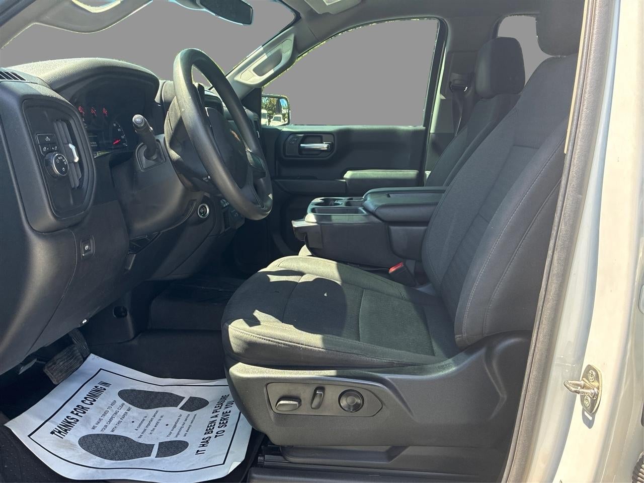 2022 Chevrolet Silverado 1500 Custom Crew Cab 2WD