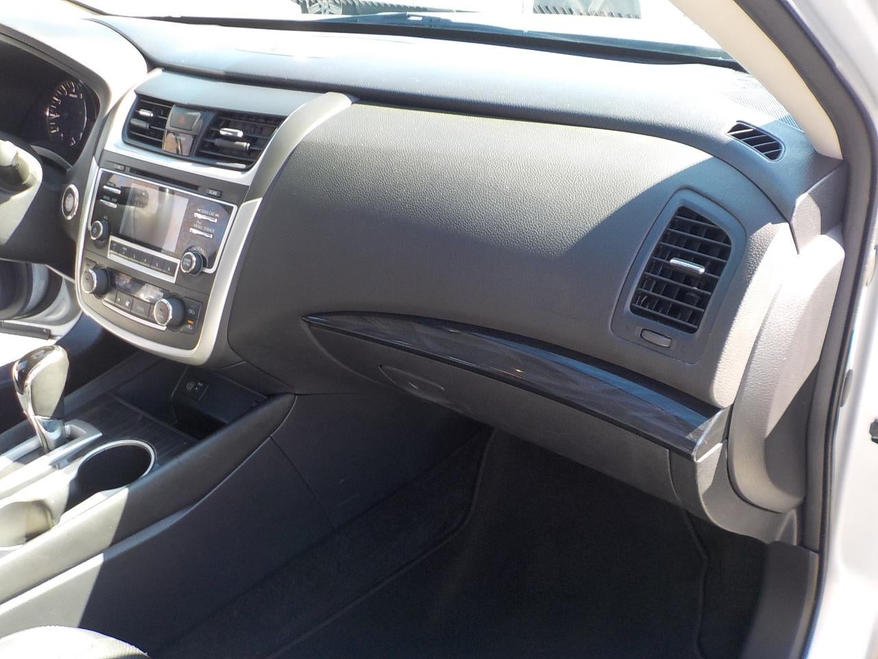 2017 Nissan Altima 2.5 SL FWD