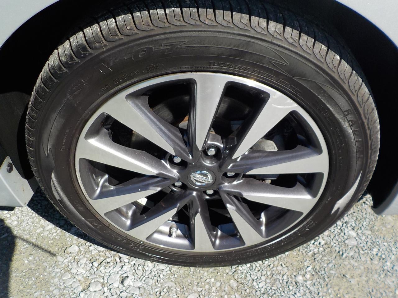 2017 Nissan Altima 2.5 SL FWD