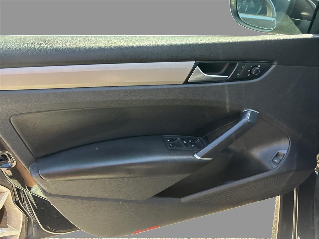 2021 Volkswagen Passat SE 1.8T W/Sunroof