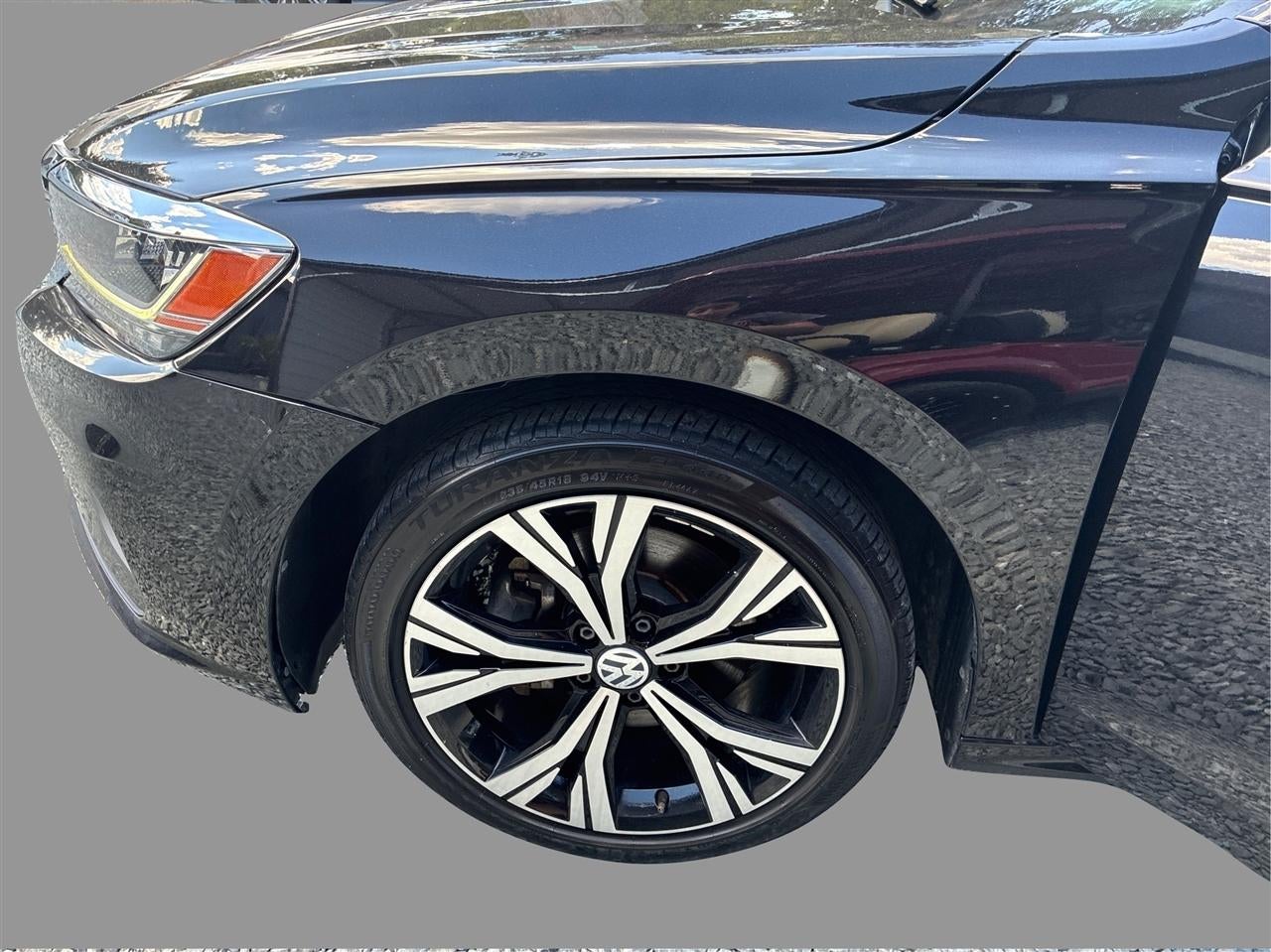 2021 Volkswagen Passat SE 1.8T W/Sunroof