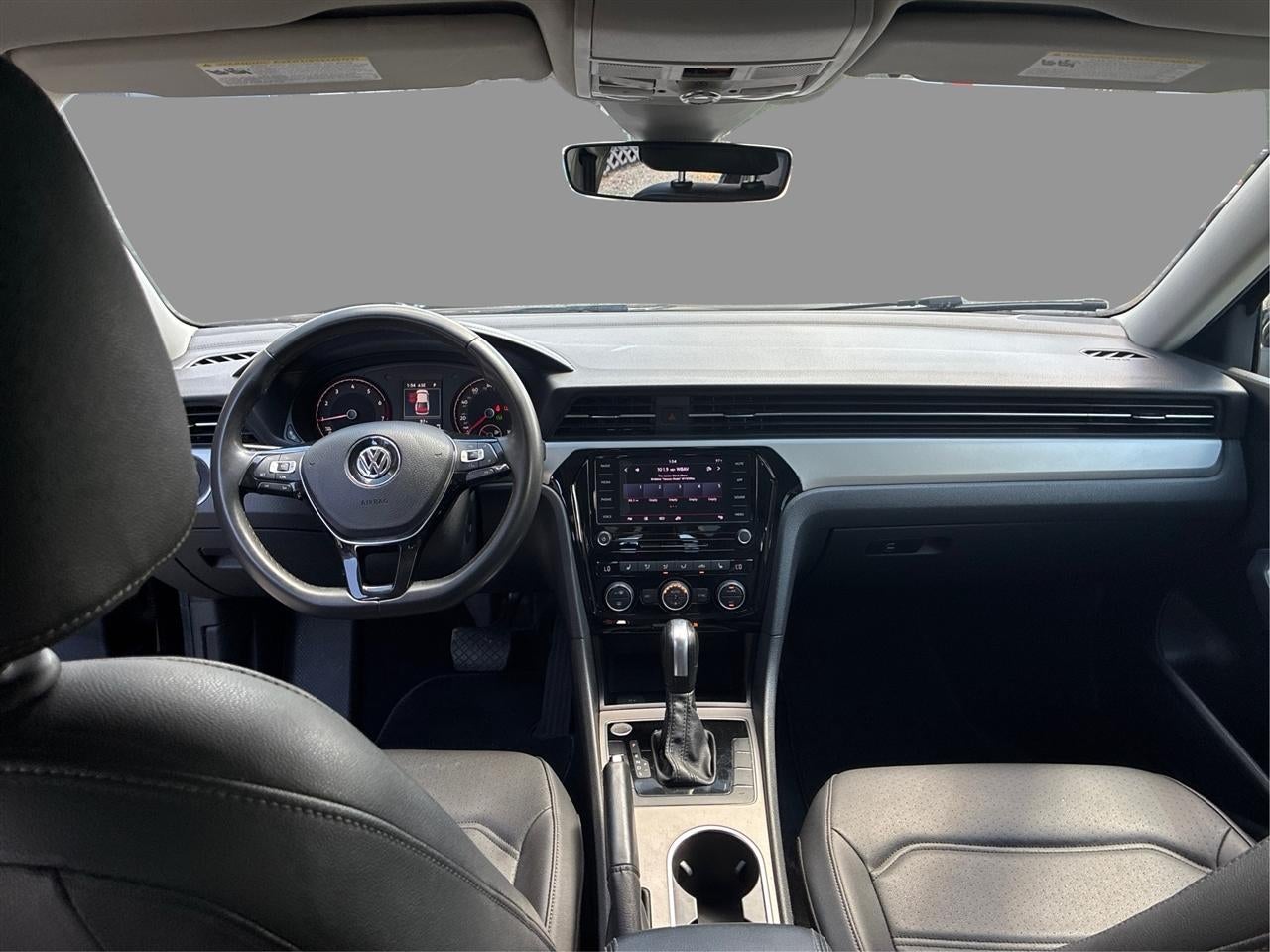 2021 Volkswagen Passat SE 1.8T W/Sunroof