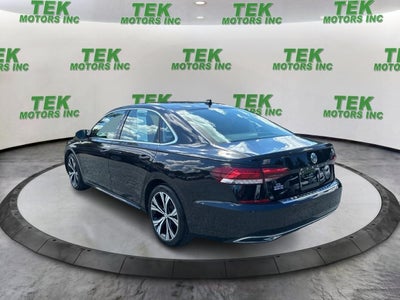 2021 Volkswagen Passat SE 1.8T W/Sunroof