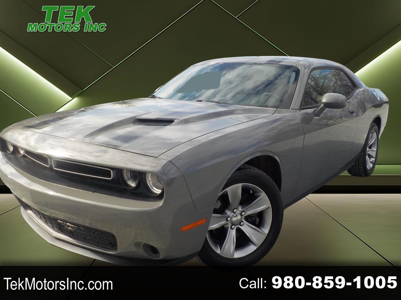 2019 Dodge Challenger SXT