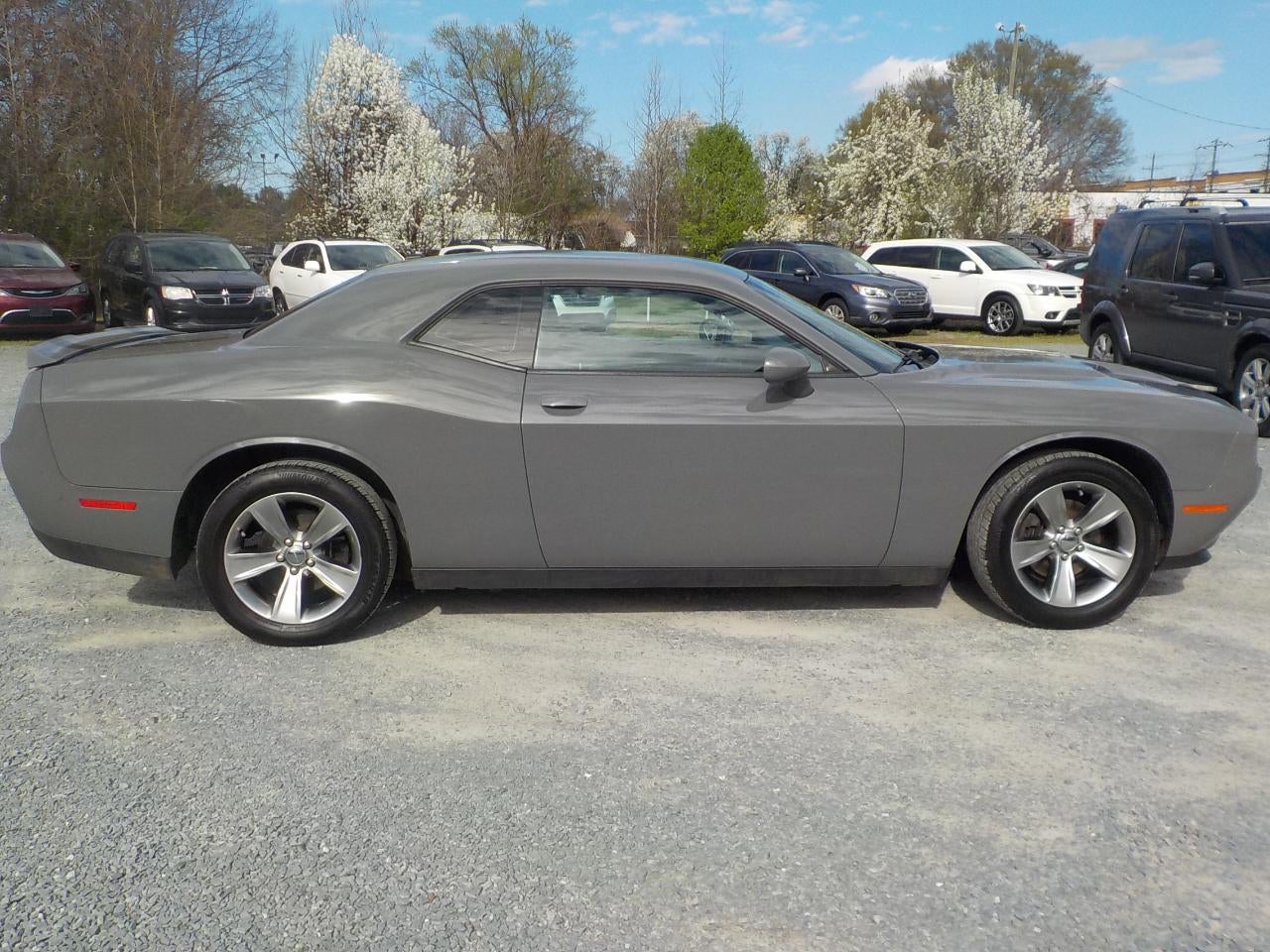 2019 Dodge Challenger SXT