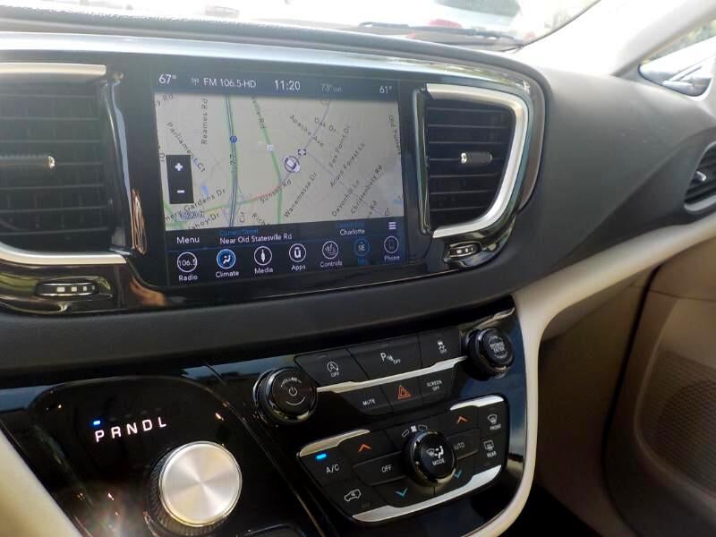 2018 Chrysler Pacifica Touring-L FWD