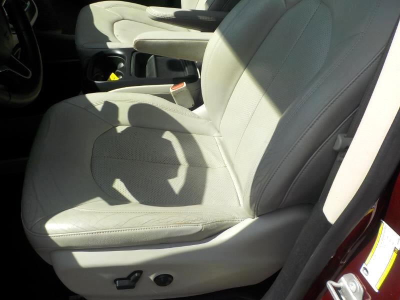 2018 Chrysler Pacifica Touring-L FWD