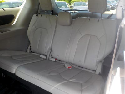 2018 Chrysler Pacifica Touring-L FWD