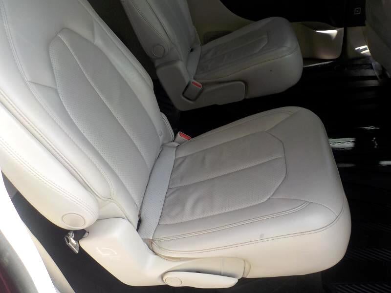 2018 Chrysler Pacifica Touring-L FWD