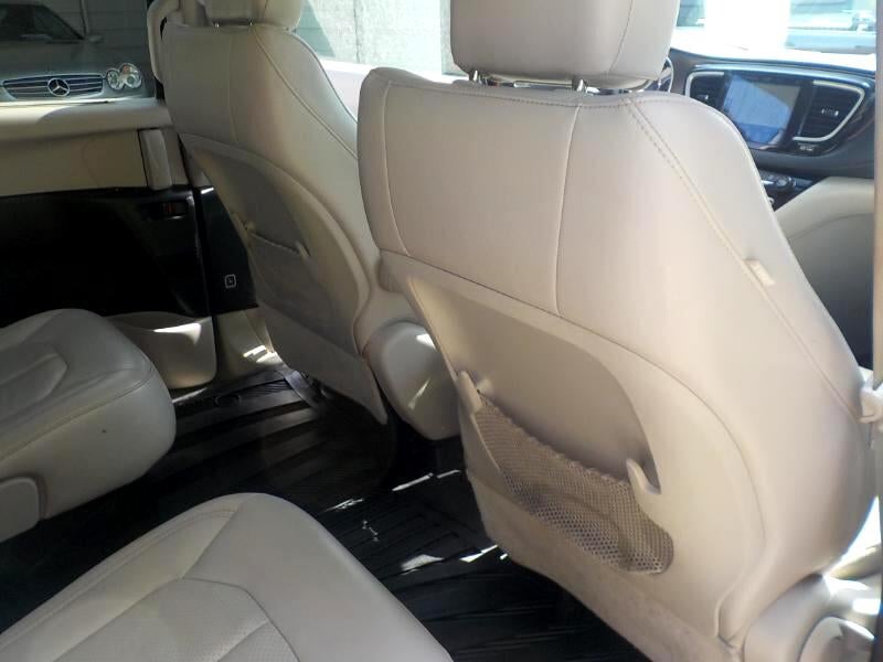 2018 Chrysler Pacifica Touring-L FWD