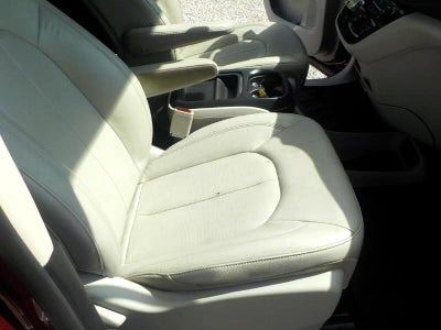 2018 Chrysler Pacifica Touring-L FWD