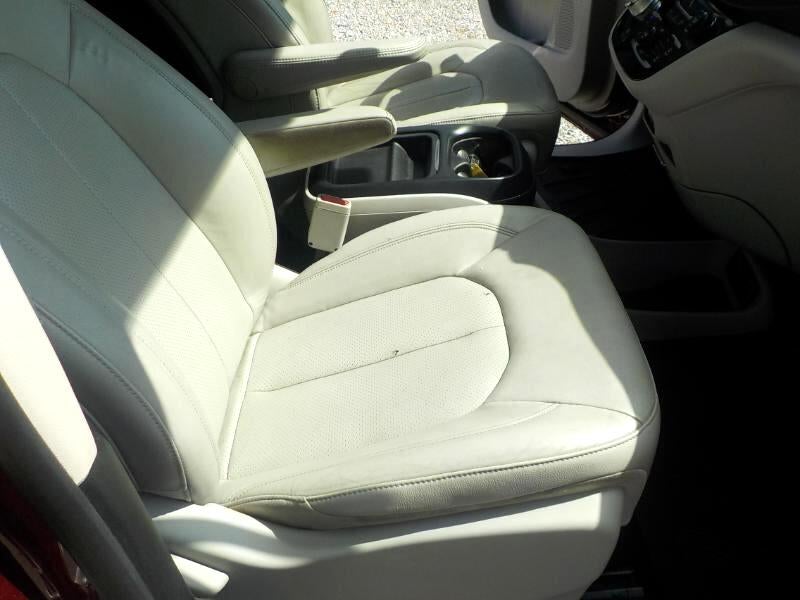 2018 Chrysler Pacifica Touring-L FWD