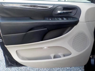 2016 Dodge Grand Caravan SXT 2WD