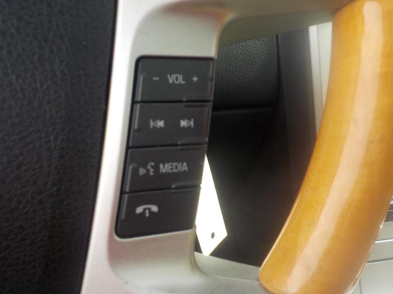 2010 Lincoln MKX AWD 4dr Reserve