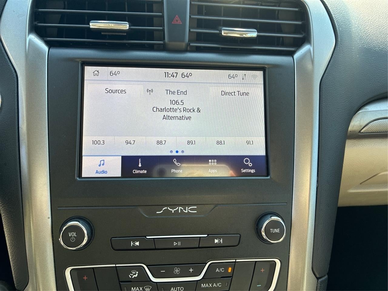 2020 Ford Fusion SE
