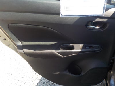 2021 Nissan Versa SV FWD