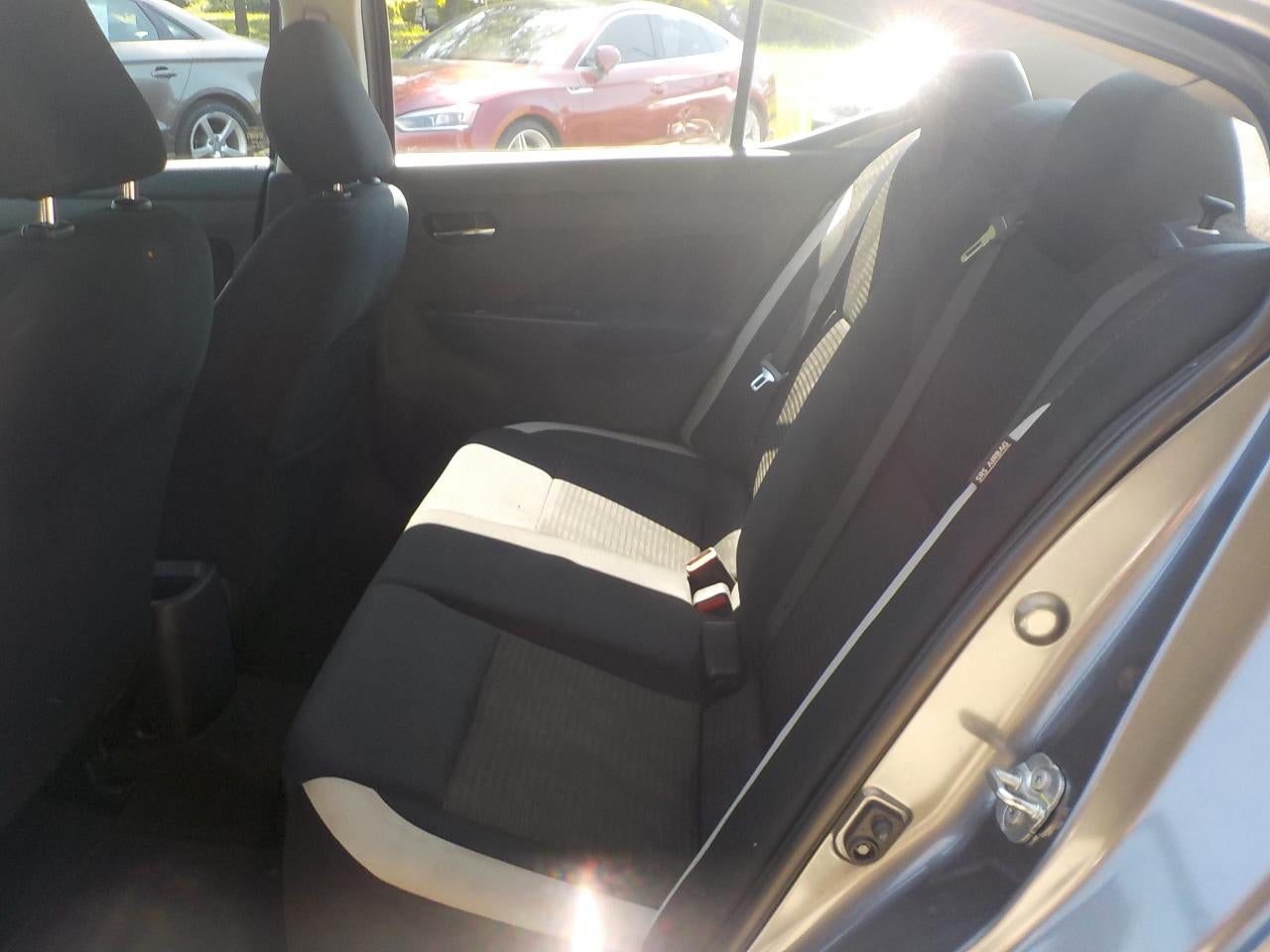 2021 Nissan Versa SV FWD