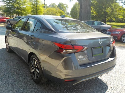 2021 Nissan Versa SV FWD