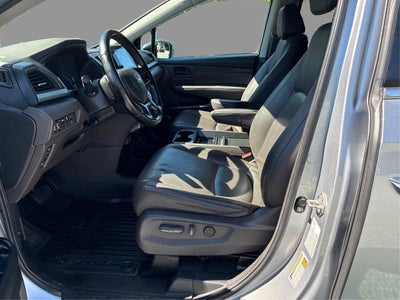 2019 Honda Odyssey EX-L AT with RES & NAVI