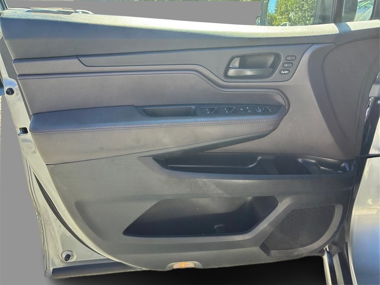 2019 Honda Odyssey EX-L AT with RES & NAVI