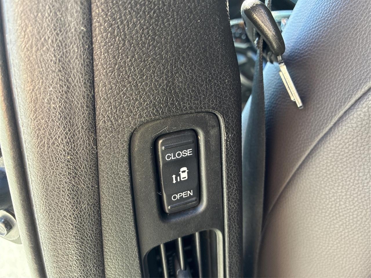 2019 Honda Odyssey EX-L AT with RES & NAVI