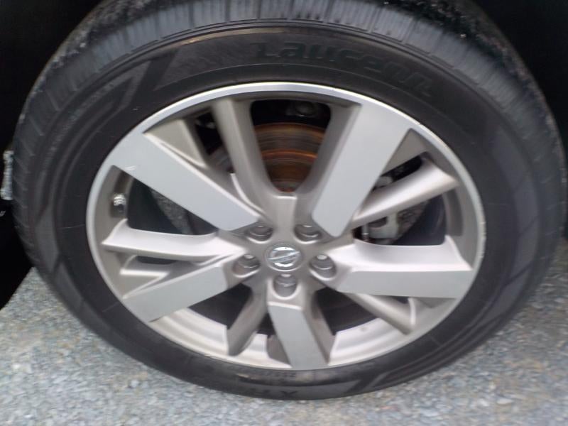 2016 Nissan Pathfinder Platinum 4D SUV 4X4