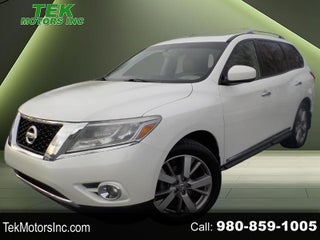 2016 Nissan Pathfinder Platinum 4D SUV 4X4
