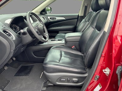 2017 Nissan Pathfinder Platinum 2WD