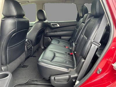 2017 Nissan Pathfinder Platinum 2WD