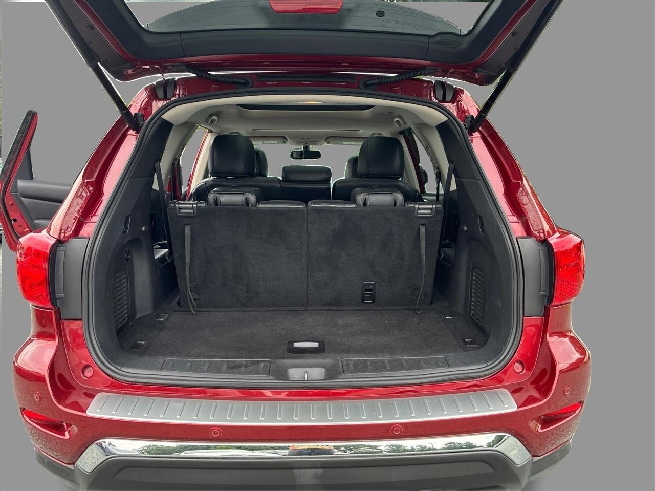 2017 Nissan Pathfinder Platinum 2WD