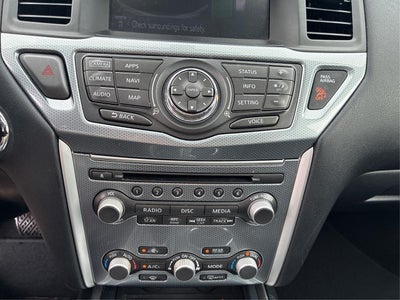 2017 Nissan Pathfinder Platinum 2WD