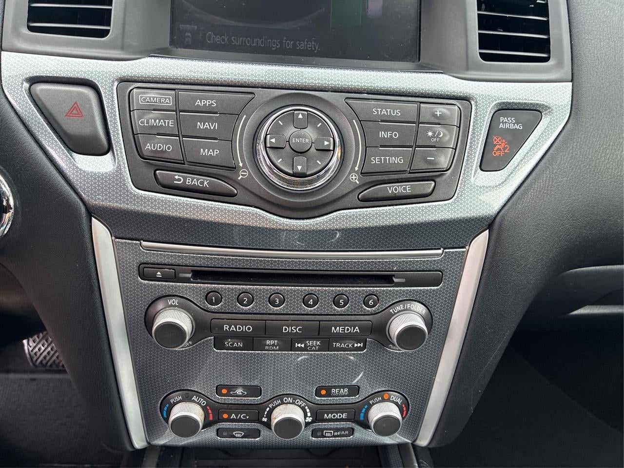 2017 Nissan Pathfinder Platinum 2WD