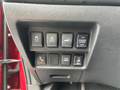 2017 Nissan Pathfinder Platinum 2WD