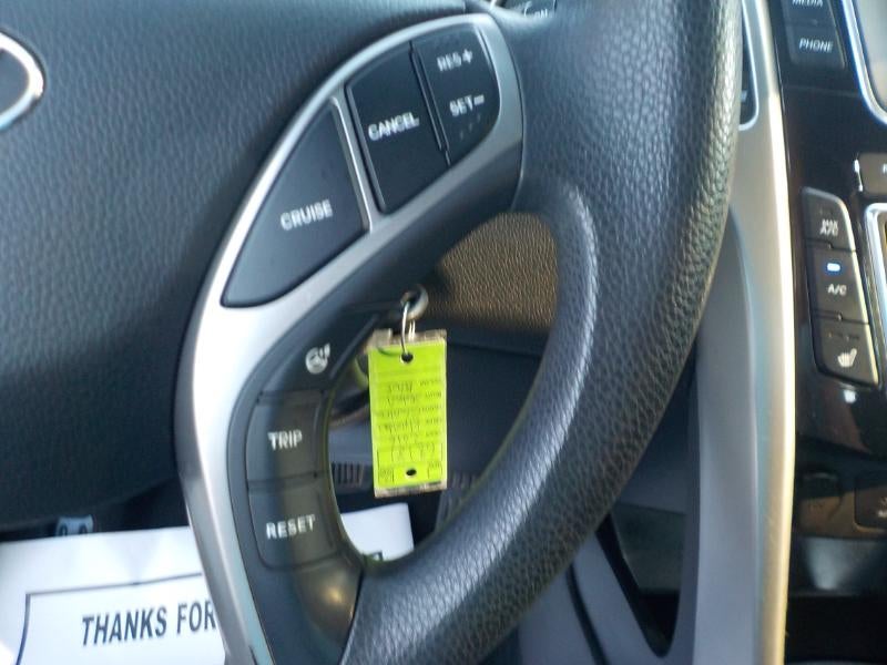 2016 Hyundai Elantra GT 2.0L 6A