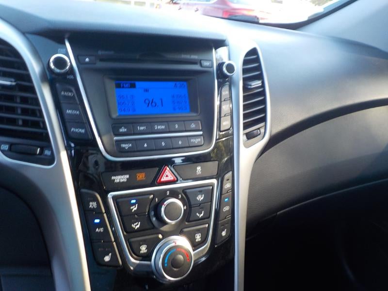 2016 Hyundai Elantra GT 2.0L 6A